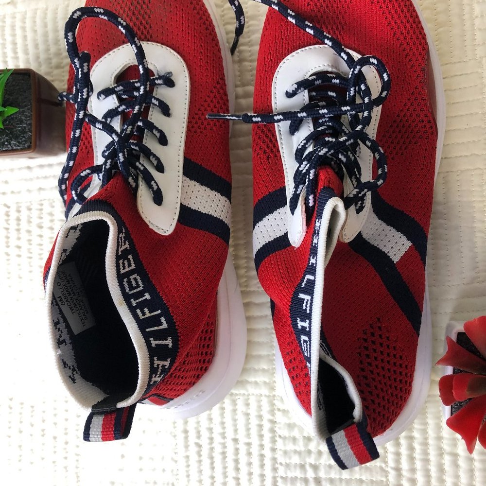 Tommy Hilfiger